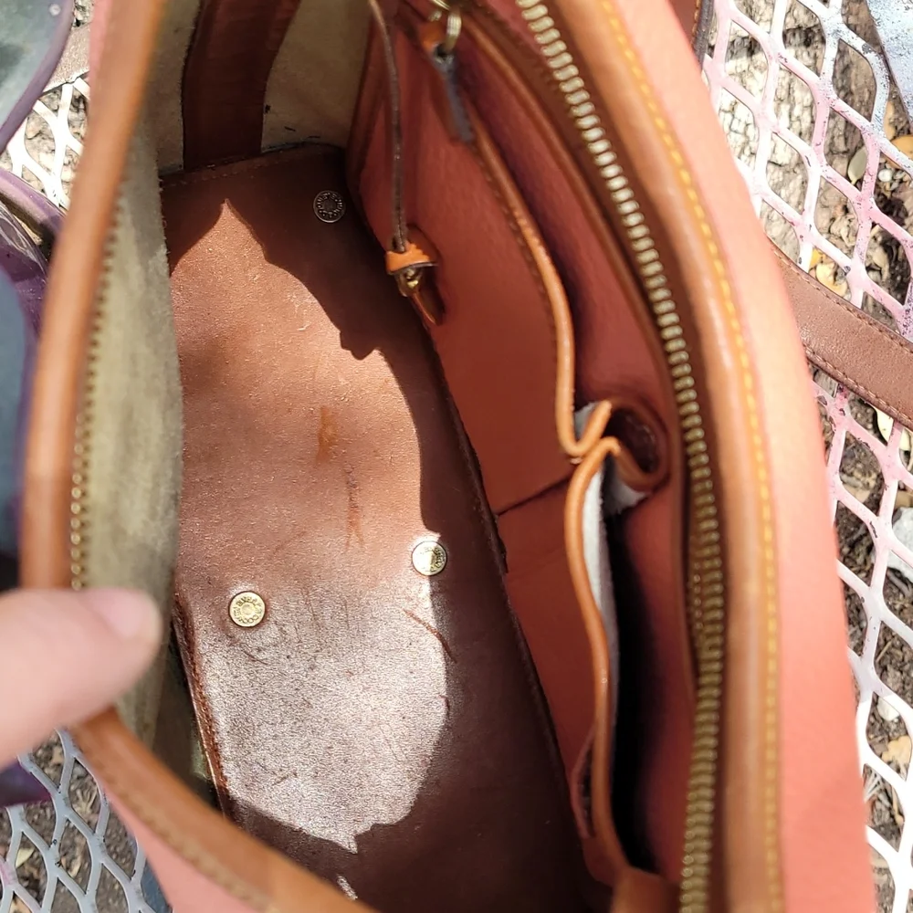Vintage Dooney & Bourke AWL Sweet Peachy Hobo - Picture 11 of 16